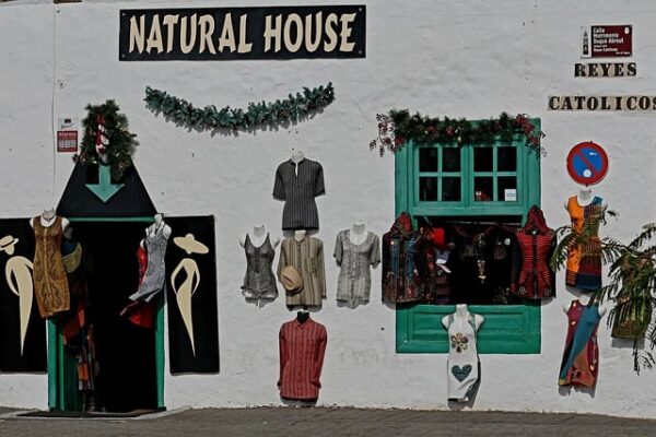 Luftige styles für heiße temperaturen: So bleibst du cool